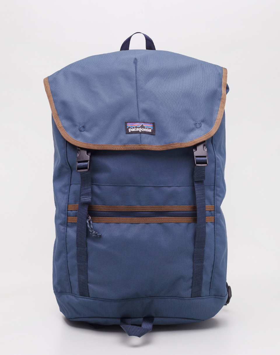 patagonia recycled backpack
