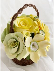 Dressarte Paris Sustainable bouquet in a basket