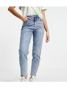 Pieces Petite Kesia high waisted mom jeans in bleach wash-Blue