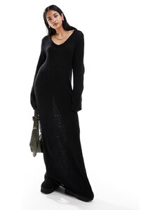 4th & Reckless boucle knit v neck knitted maxi dress in black