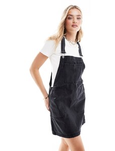 Urban Revivo cargo denim midi dress in charcoal-Black