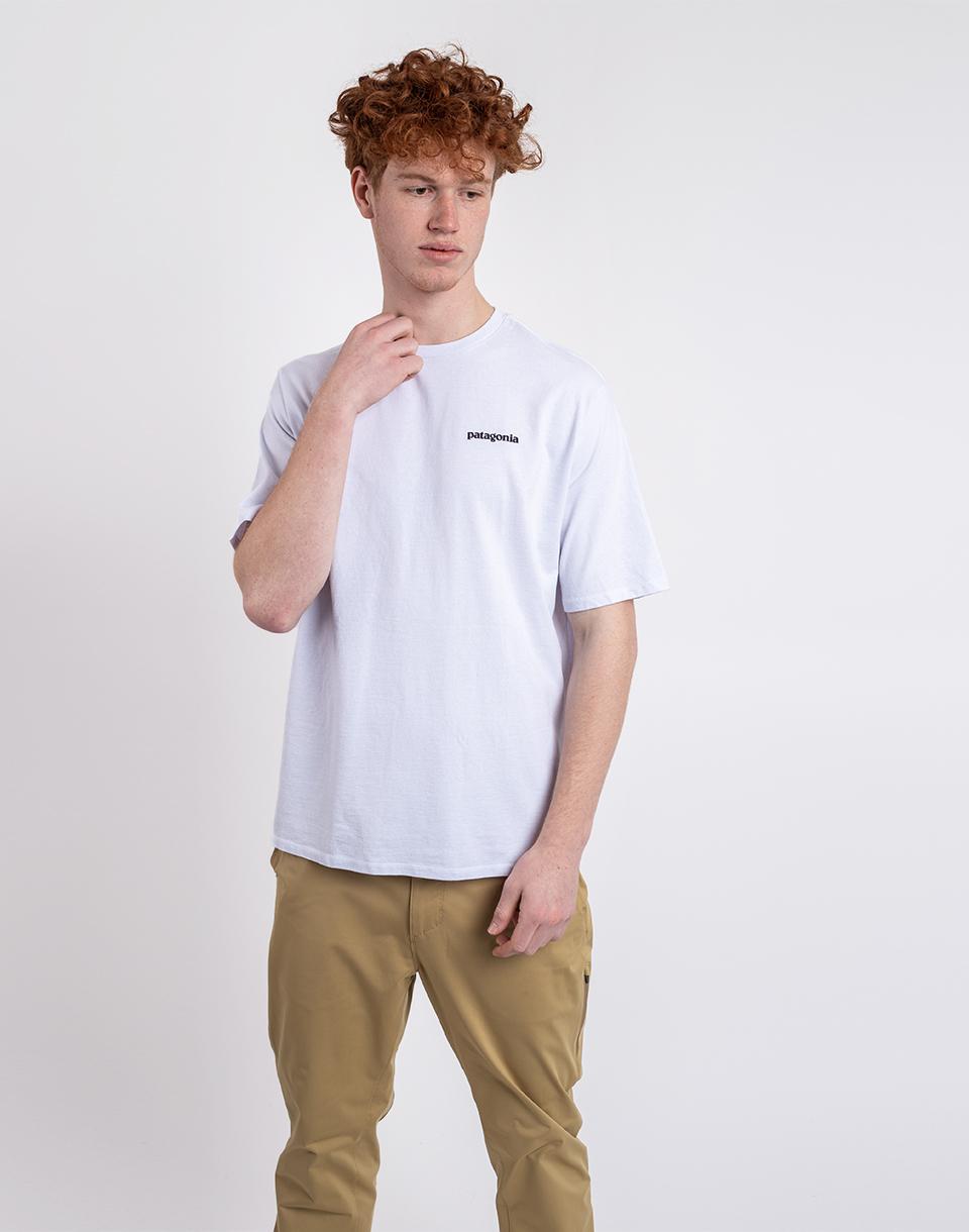 Patagonia M's P-6 Logo Responsibili-Tee White