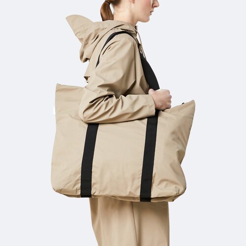 rains tote backpack