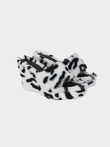 snow leopard print slippers