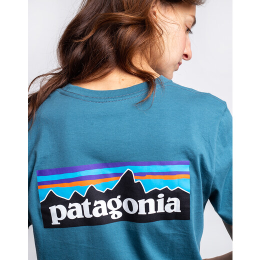 Patagonia W's P-6 Logo Organic Crew T 