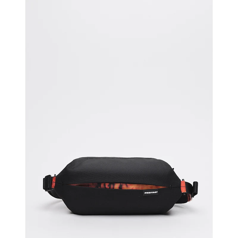 FREITAG F645 Phelps Black - GLAMI.eco