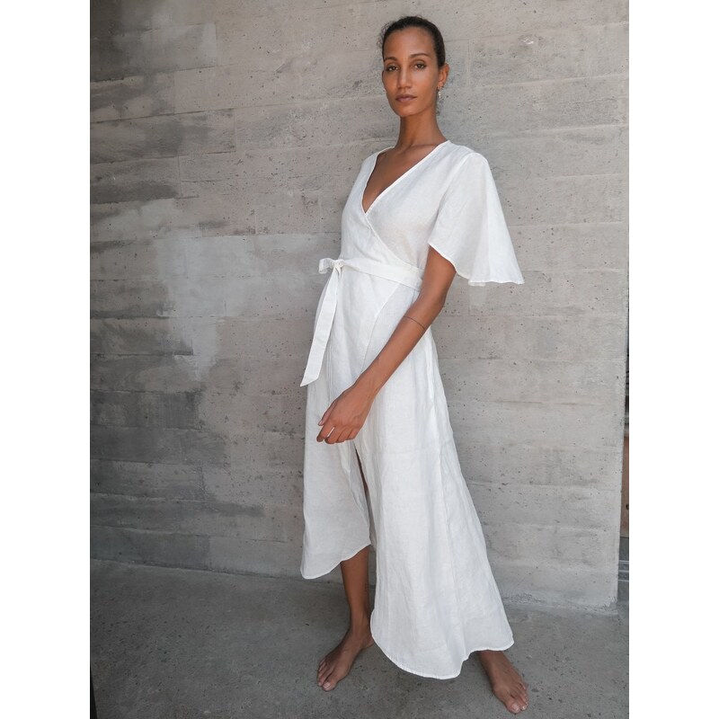 Luciee Linen Wrap Dress In White - Dhalia - GLAMI.eco