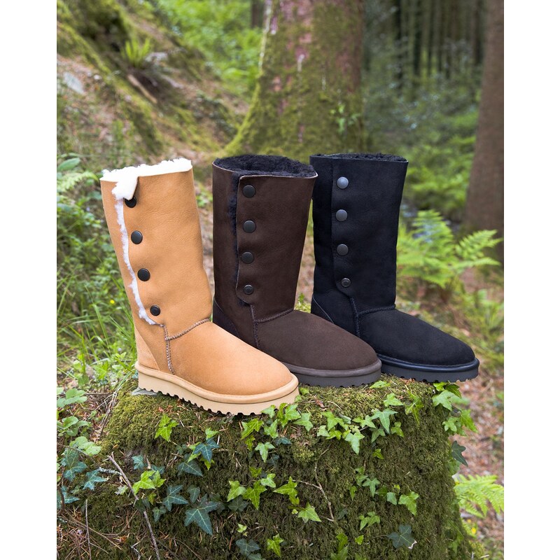 Celtic hot sale sheepskin boots