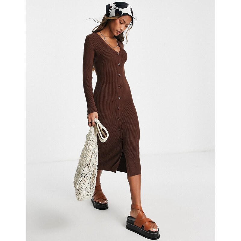 Violet Romance knitted button front midi dress in chocolate brown GLAMI.eco