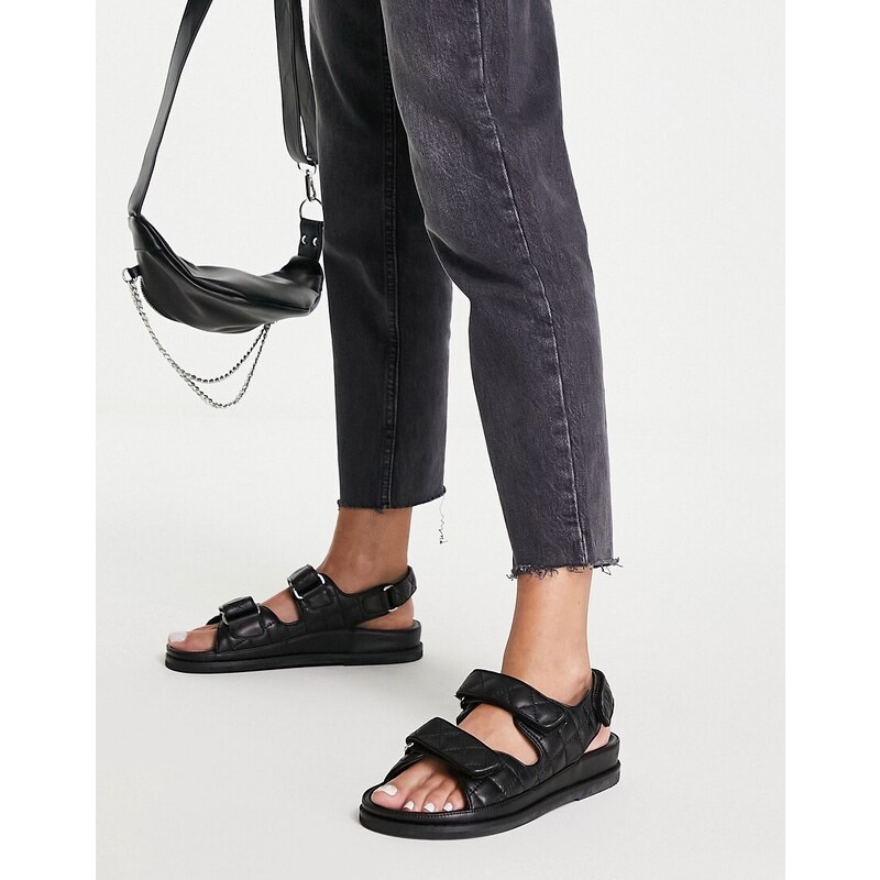 Tony Bianco Hiranni grandad sandals in black leather GLAMI.eco