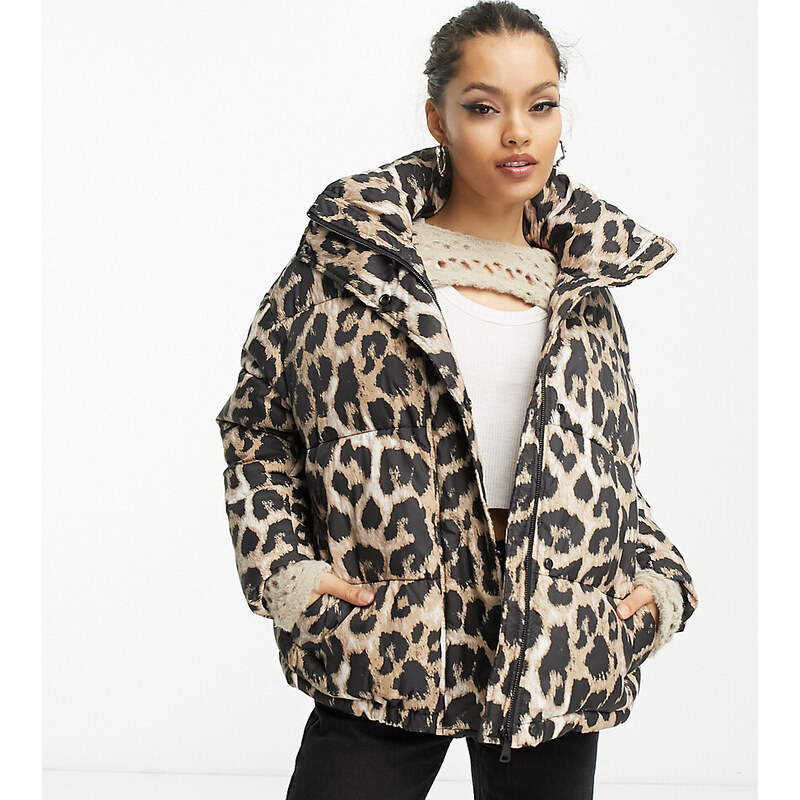 Urban Code Petite oversized puffer jacket in leopard print-Brown