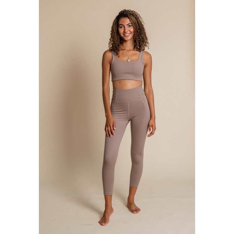 Girlfriend Collective Women's Compressive Legging - 7/8 - Made From  Recycled Plastic Bottles 