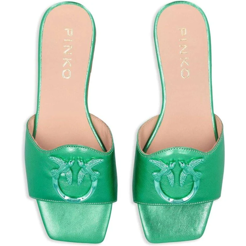 サンダル・ミュール PINKO Laminated leather sandals Argento 28018584_57544090_1000.jpg
