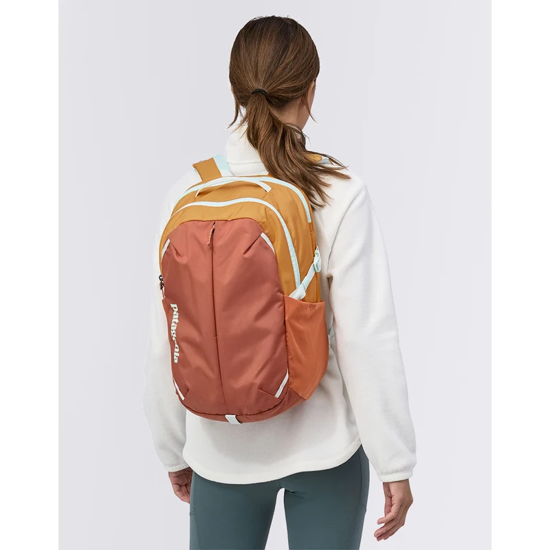 Patagonia Refugio Day Pack 26L Sienna Clay - GLAMI.eco display picture 1