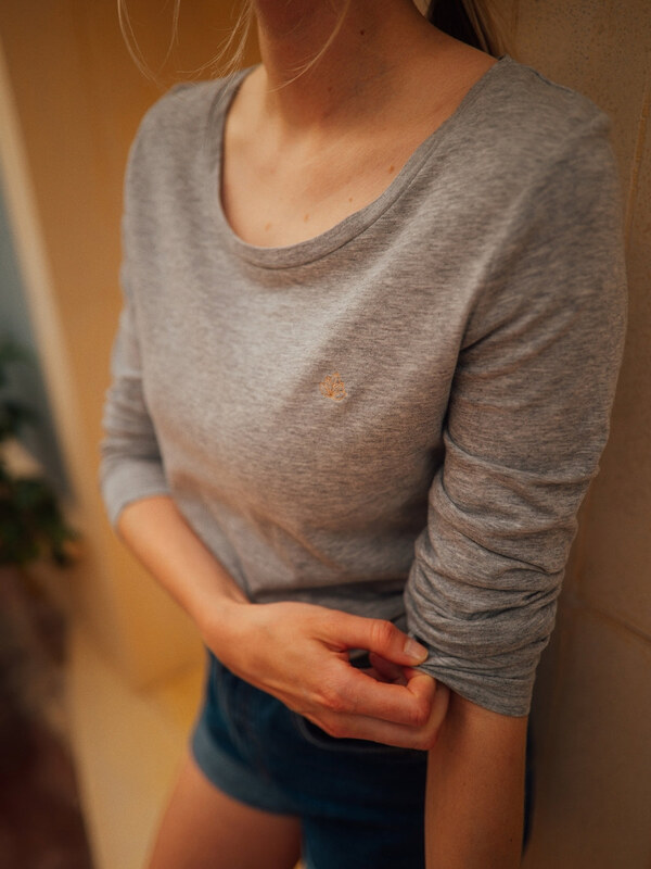 Zdravé tričko.cz Dámské tričko Harmony šedé