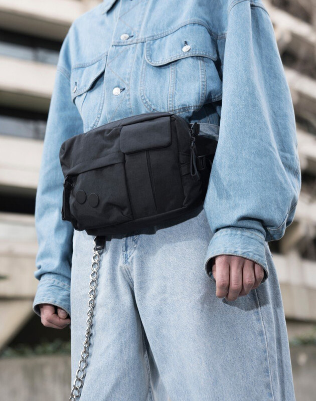 pinqponq Tetrik Large Maxgear Crinkle Black