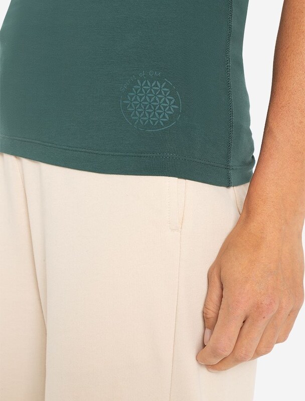 The Spirit of OM top z bio bavlny - zelený