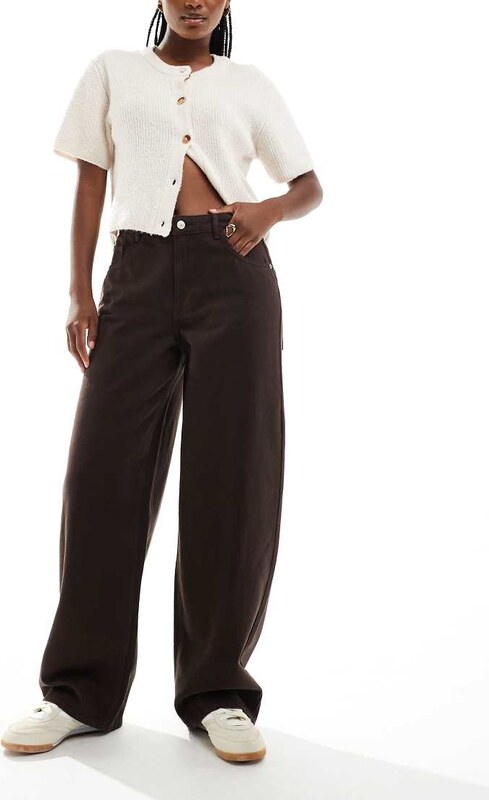 ONLY high waist barrel jeans in brown