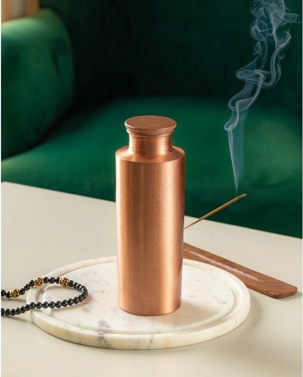 Forrest & Love měděná lahev na vodu gravírovaná Květ života 700 ml