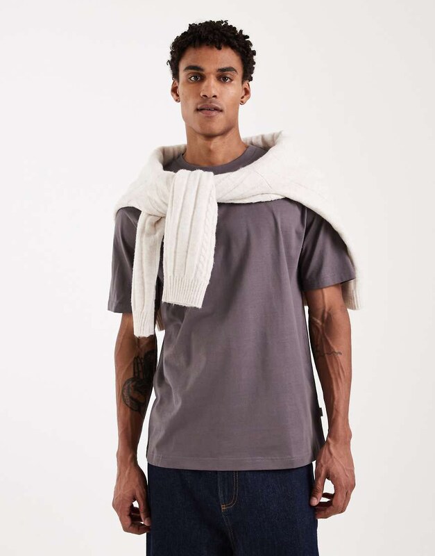 ONLY & SONS relaxed fit t-shirt in petrol grey