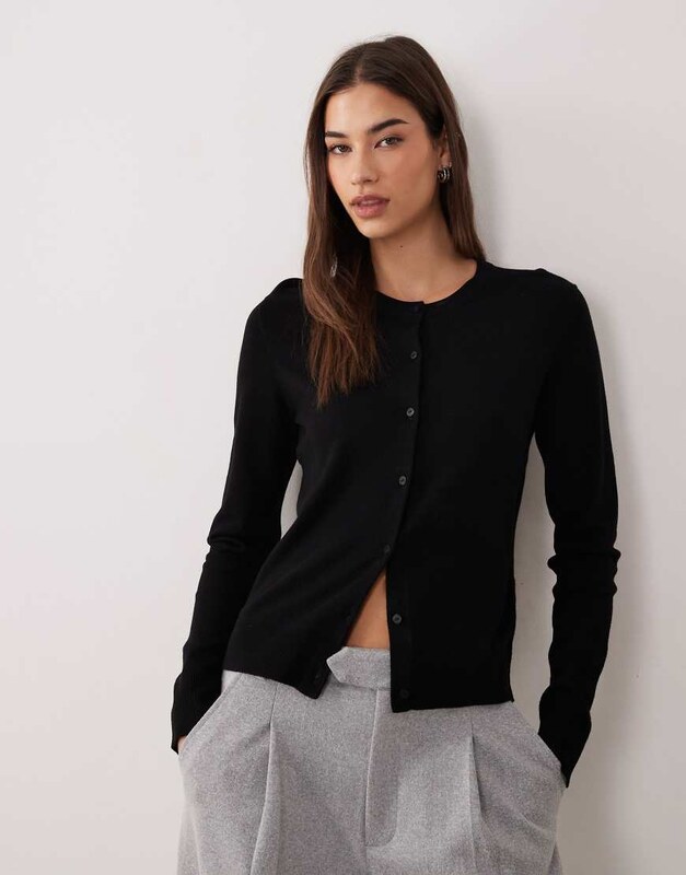 JJXX crew neck knit cardigan in black